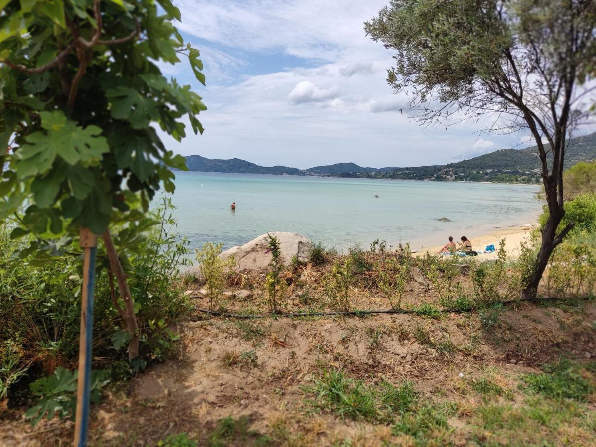 Apartment Elia By The Sea Palaiontsiflikion